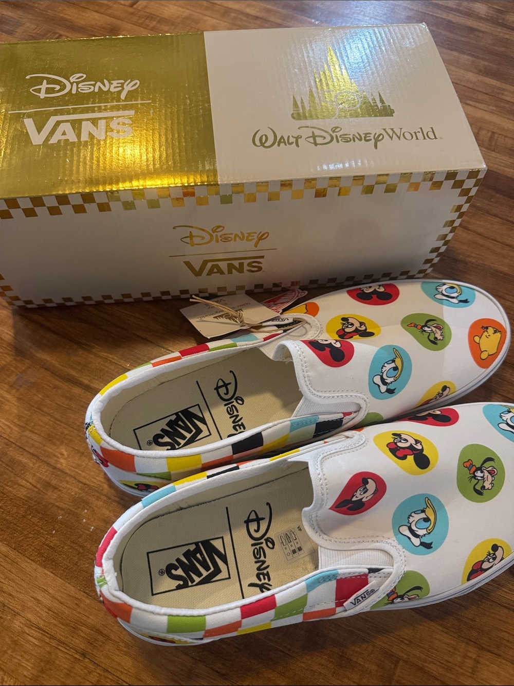 Vans Disney 50th Anniversary Classic Slip-On Disney Character Buttons m 11 - Picture 3 of 5